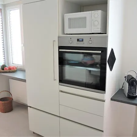 Bellavista By Fewotessin Apartment